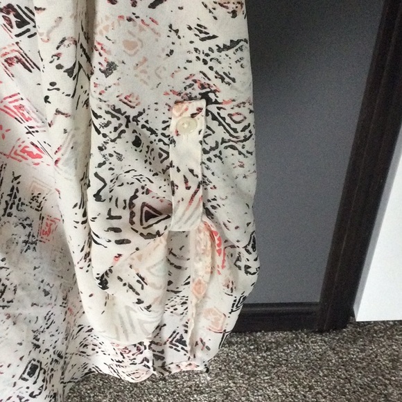 Blouse - Picture 2 of 5